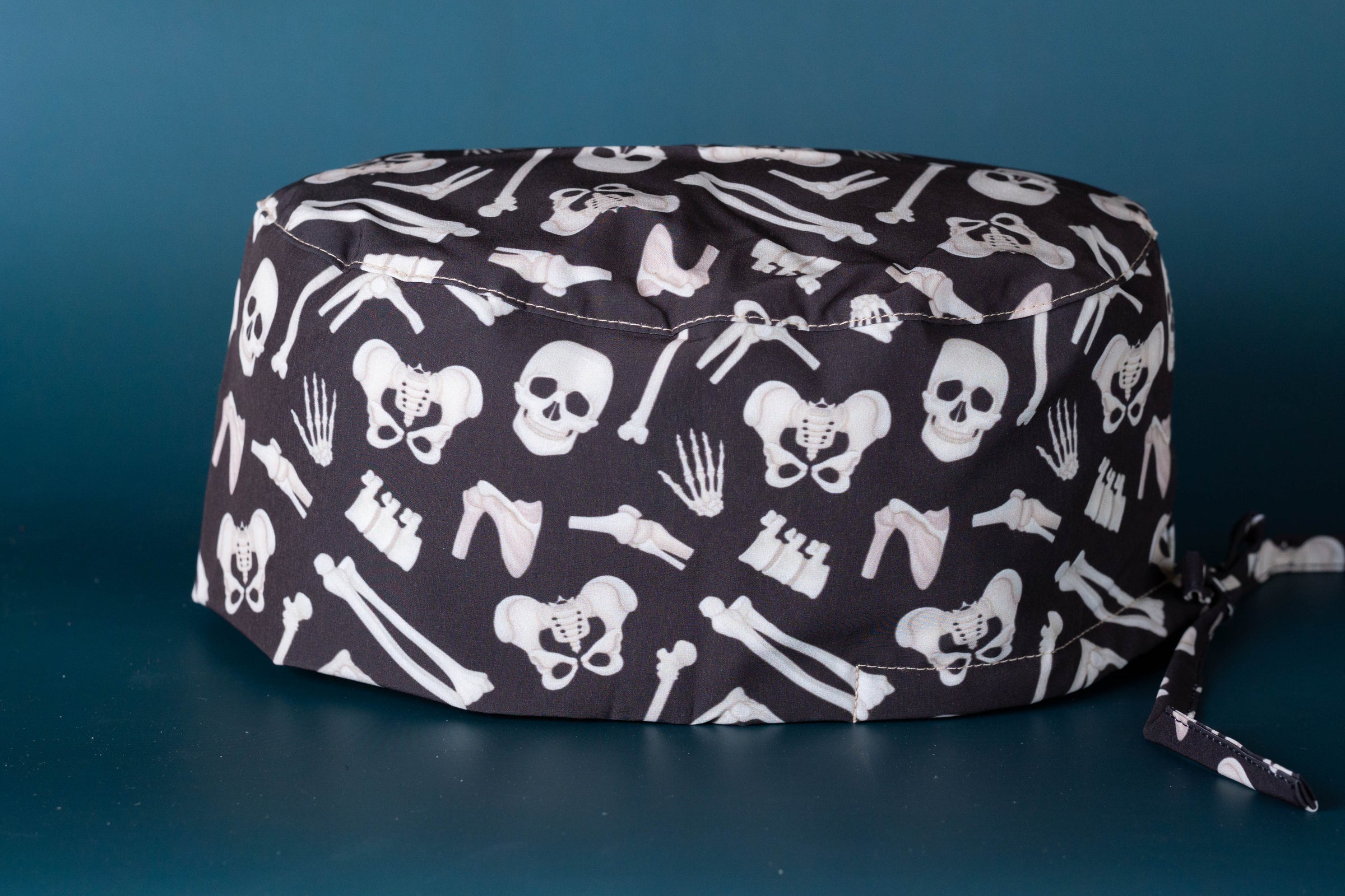 Gorro quirúrgico huesos