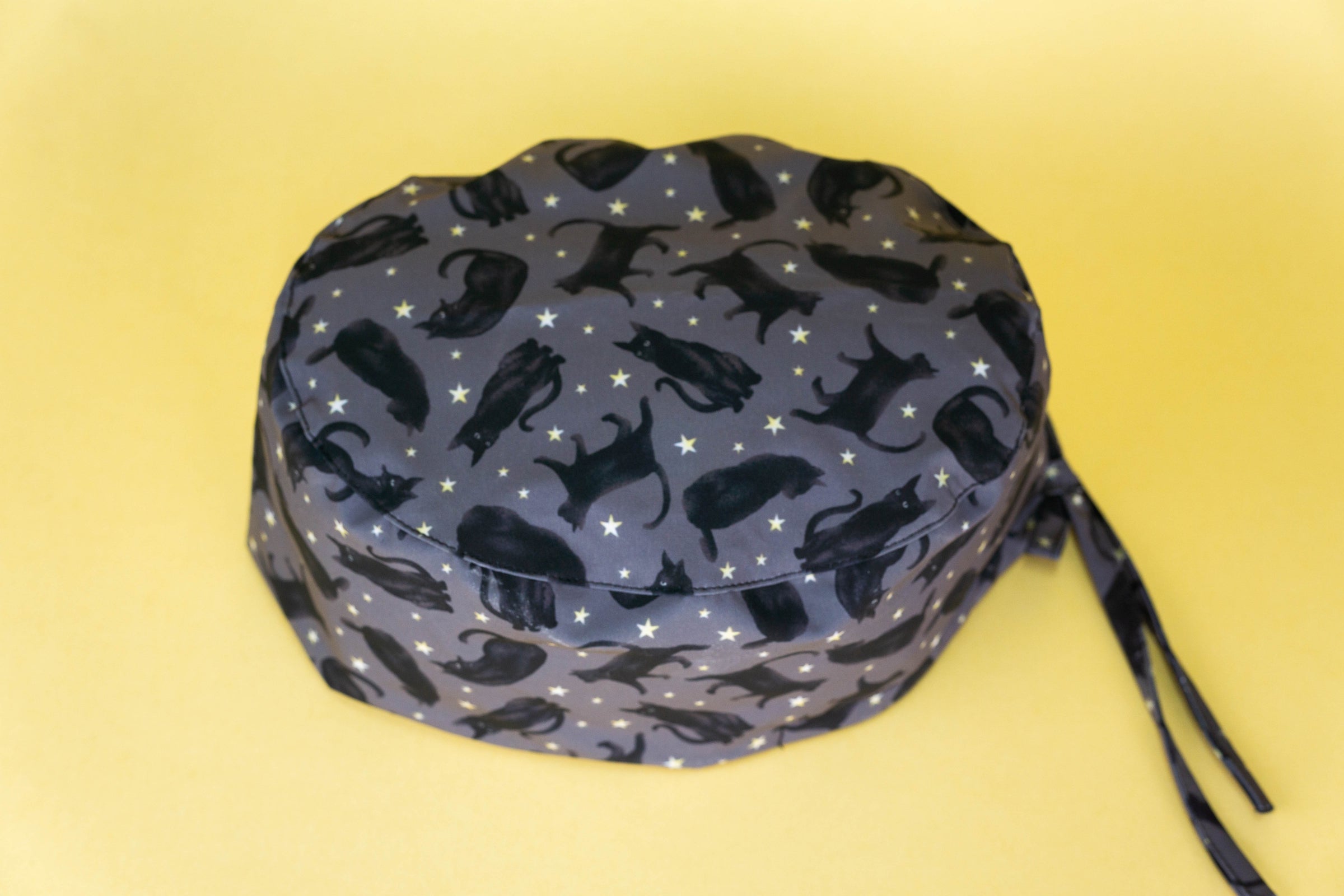 Gorro quirúrgico gato estrellado