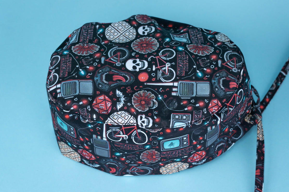 Gorro quirúrgico stranger radio