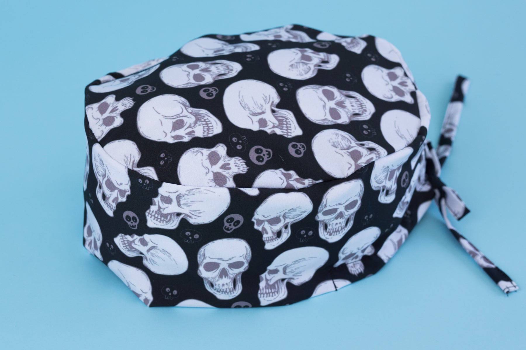 Gorro quirúrgico Skull black and white